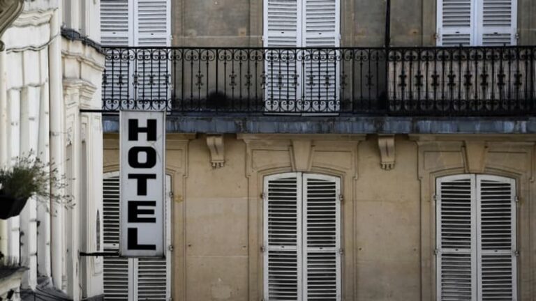 Séjour en hôtel : Les règles d’or pour des vacances harmonieuses selon les experts de l’hôtellerie
